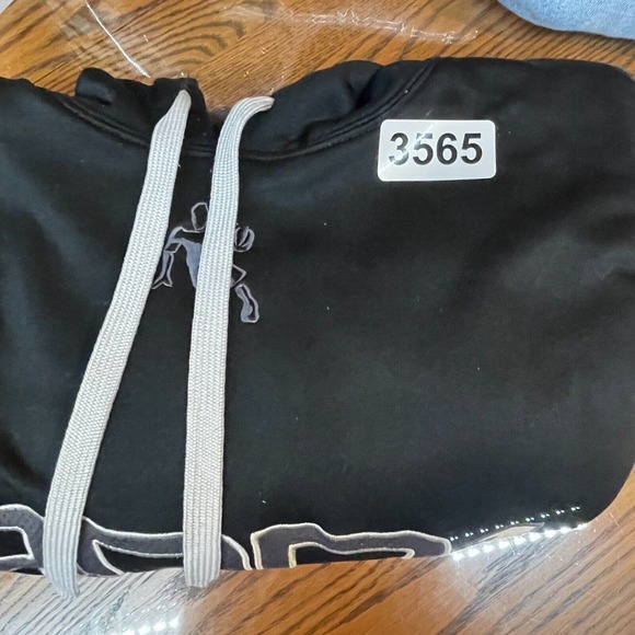 AND1 Hoodie Mens Extra Large Black Sweatshirt Basketball Spell Out Streetwear - Picture 12 of 12